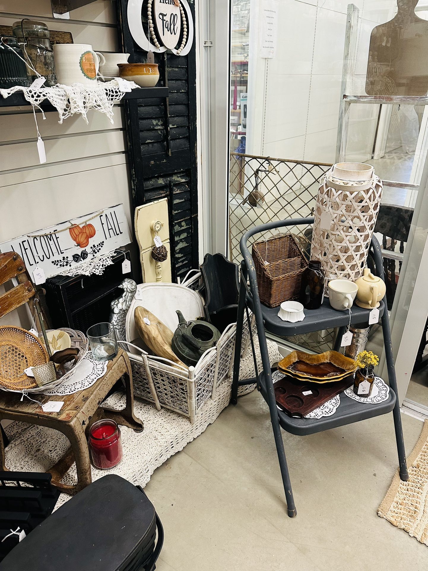 East Aurora Flea Market 