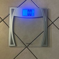 Digital Bathroom Scale