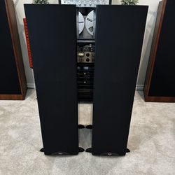 Klipsch RF-7 Floor Standing Speakers Museum Condition