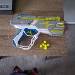 Hyper Nerf Gun