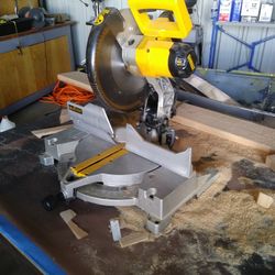 Dewalt Saw 12 Inch Blade