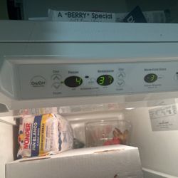 Kenmore Refrigerator Excellent Condition 