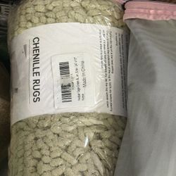 Plush Bathroom Rug (new) 