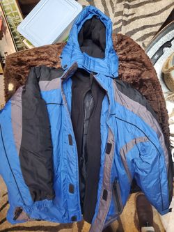 Boys below zero coat m 10/12