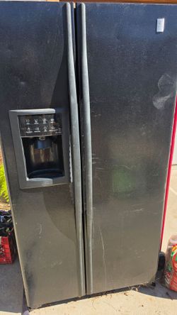 Big Black Refrigerator GE Profile