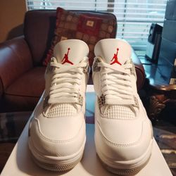 Air Jordan Retro 4 "Oreo"