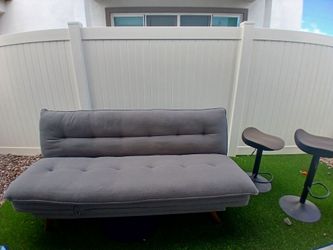 Couch/bed