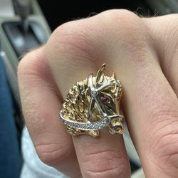 14kt horse head ring