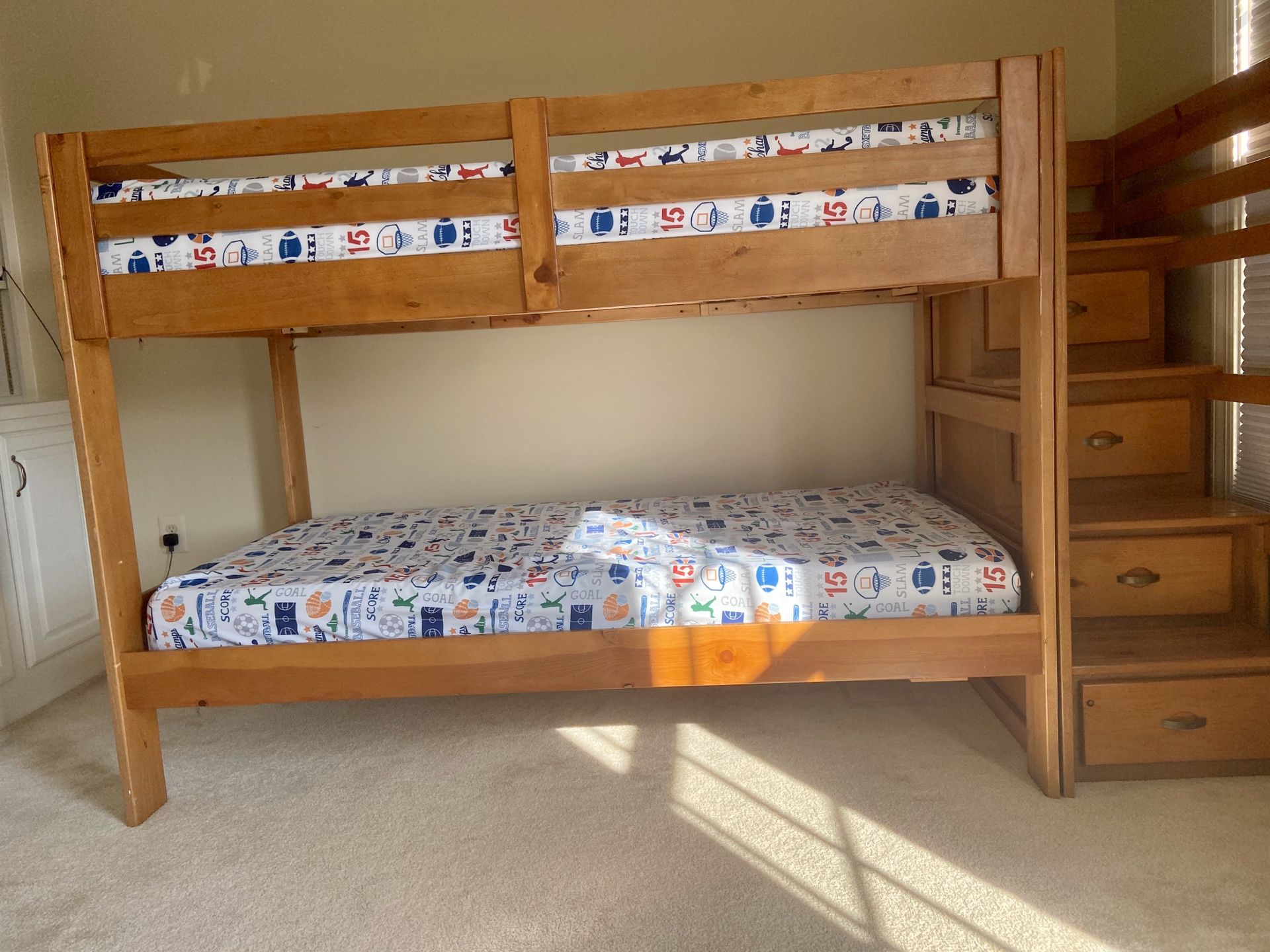 Twin Xl bunk bed high quality wood