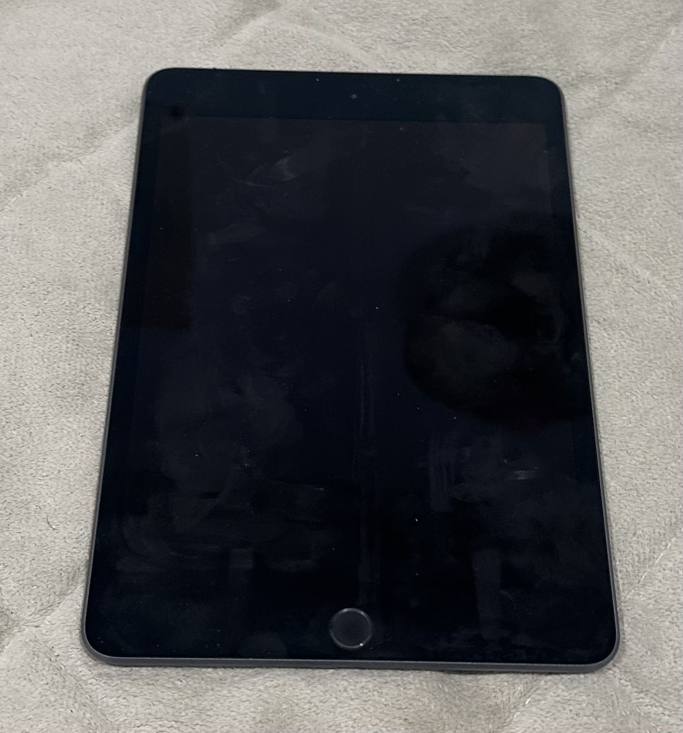 Apple Mini iPad 5th Generation