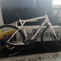 Road Bike GT Grade 10 Speed 55cm Frame for Sale in West New