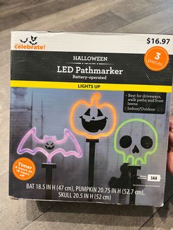 Halloween pathmarker