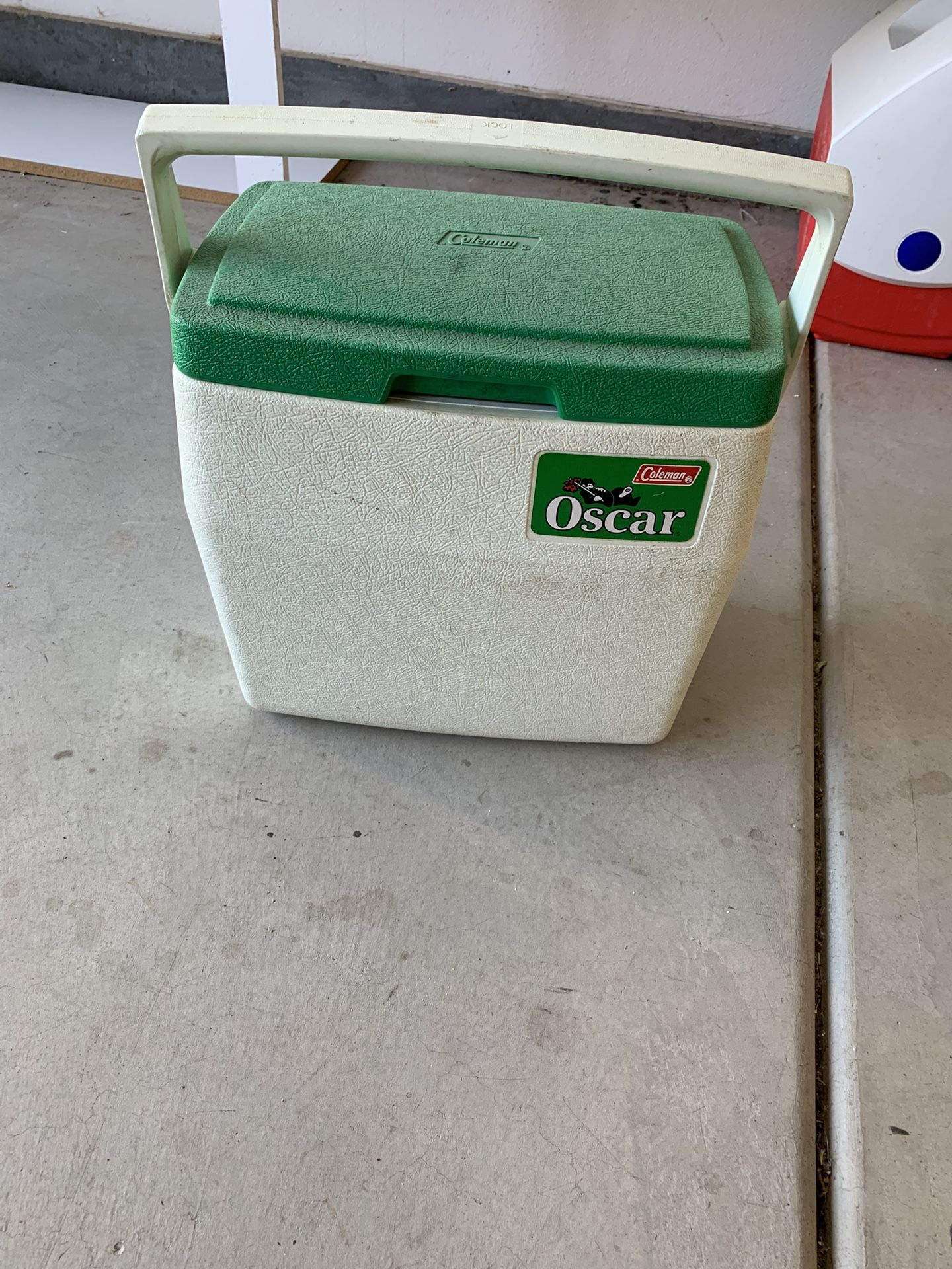 Coleman Oscar Cooler
