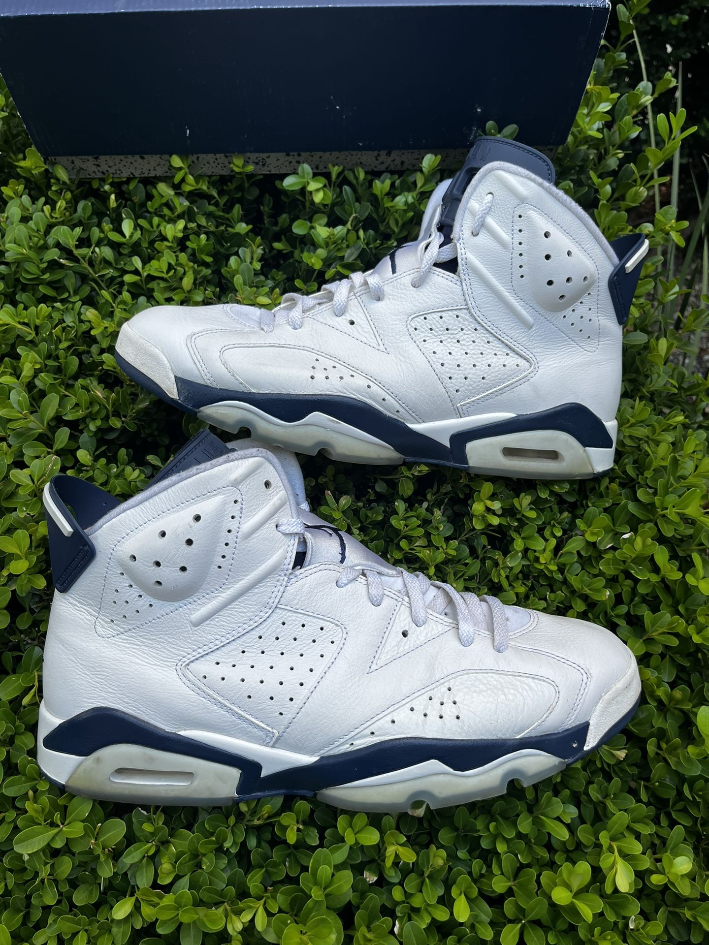 Size 13 - Jordan 6 Retro Midnight Navy