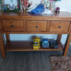 Entry Way Table 