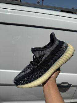Yeezy 350 Carbon