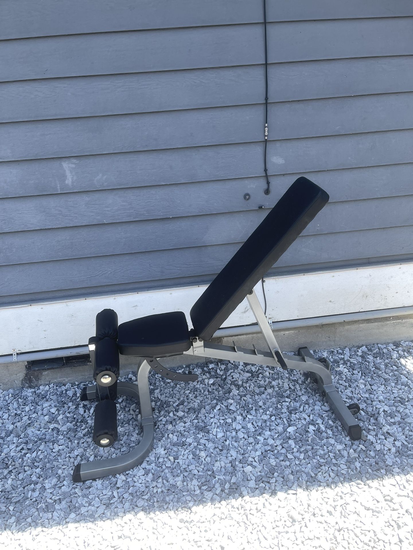 Weight Bench