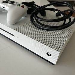 Xbox 360 One S 