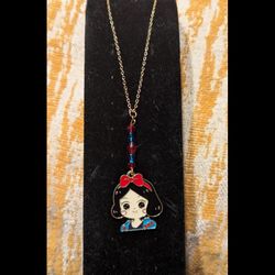 Charming Snow White Necklace – Hypoallergenic 16-Inch Chain