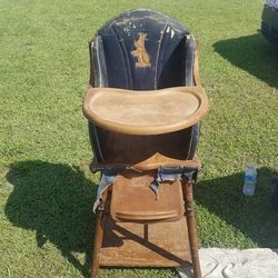 Beautiful vintage cherry high chair