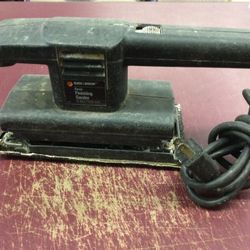 Black + Decker Finishing Sander 1/3 Sheet Orbital Action B&D