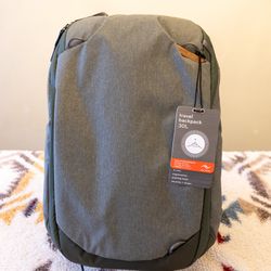 Peak Design 30L Travel Backpack Sage