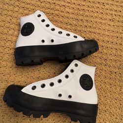 Converse Women’s Chuck Taylor All Star High Top Black/ White Sneaker 