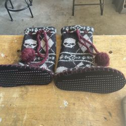 Harley Slippers Size 7 Or 8 Like New