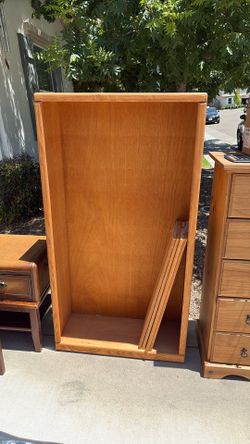 Four shelf bookcase