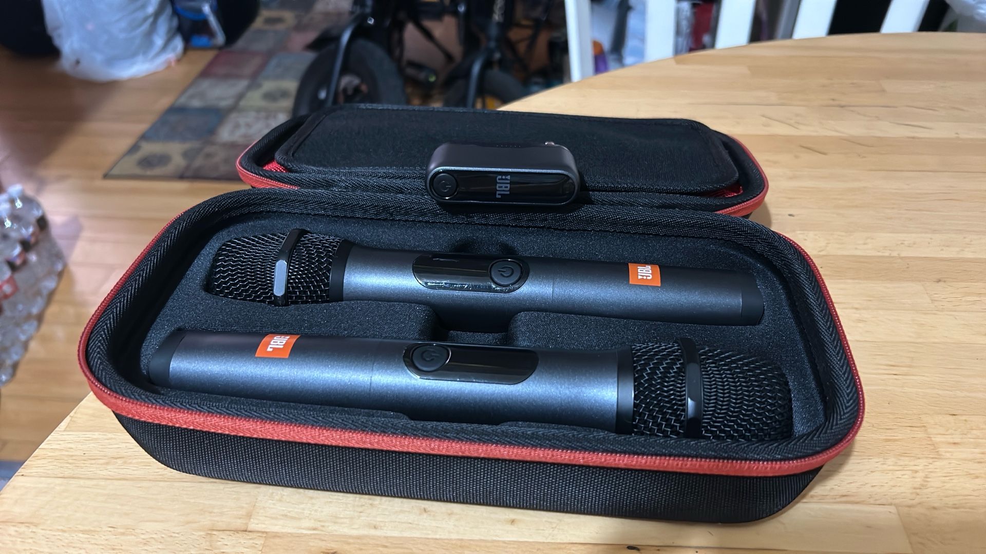 JBL Microphone/ Wireless Microphones + Mic Cable : Like New