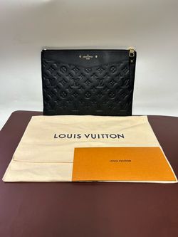 Louis Vuitton Daily Pouch Black Monogram Empreinte Leather Clutch Dust Bag