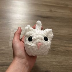 White crochet cat