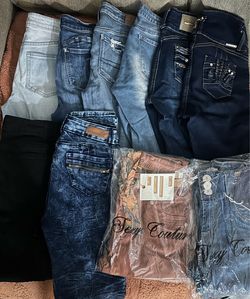 Women’s Jeans Bundle sizes 3 to 9