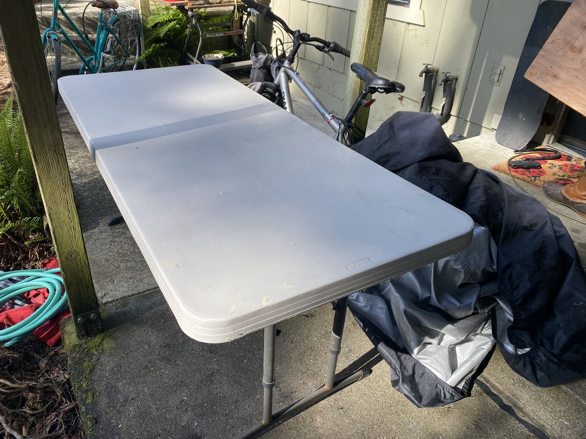 Lifetime Folding Table