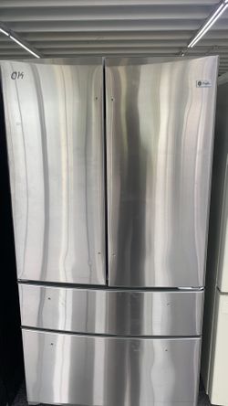 He profile 4 door French door stainless fridge