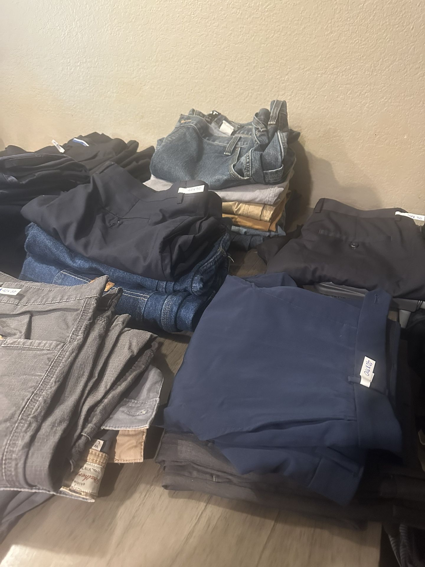 Men’s Pants New/Like New