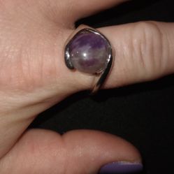Silver Ring With Cabochon Amethyst Cut Stone Size 10