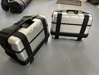 Givi Monokey MOTORCYCLE PANEERS 