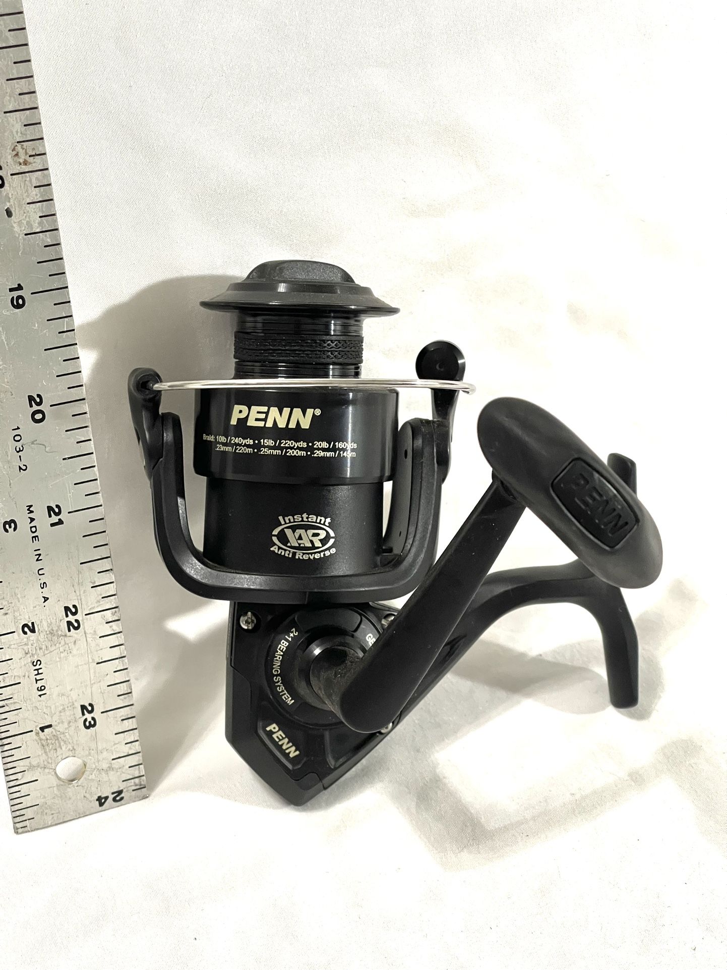Brand New Never Used PENN (Wrath II-2500) medium action, spinner fishing reel