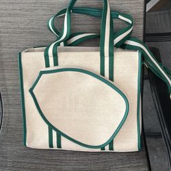 Mark & Graham Bag Tennis  Only Una Vez Used 