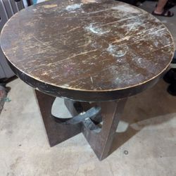 Wooden Mini Round Table