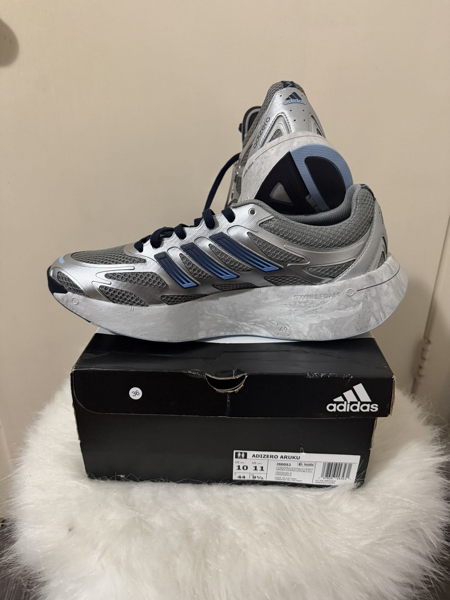 Adidas Adizero Aruku 