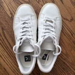 VEJA Camp Sneaker Natural Suede Size (41-EU Or 10 US)