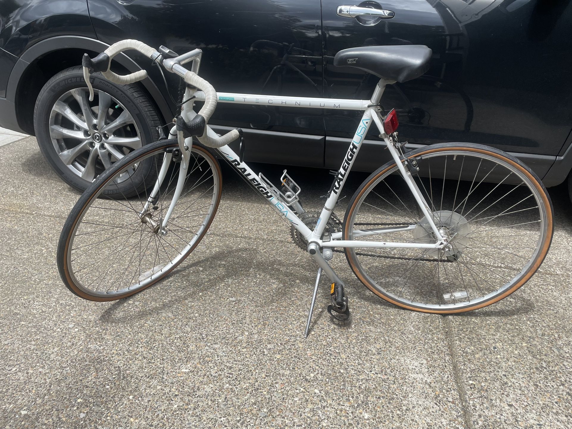 Vintage Raleigh Technium USA bike