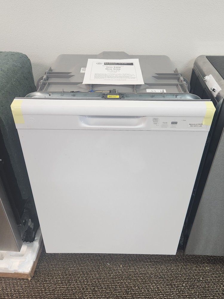 24 in. Built-ln Tall Tub Front Control White Dishwasher with 60 dBA, ENERGY STAR