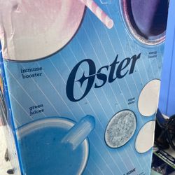 Oster Professional Juicer Stainless Steel Auto-Clean XL Capacity Easy-to-Clean - Brand New Sealed