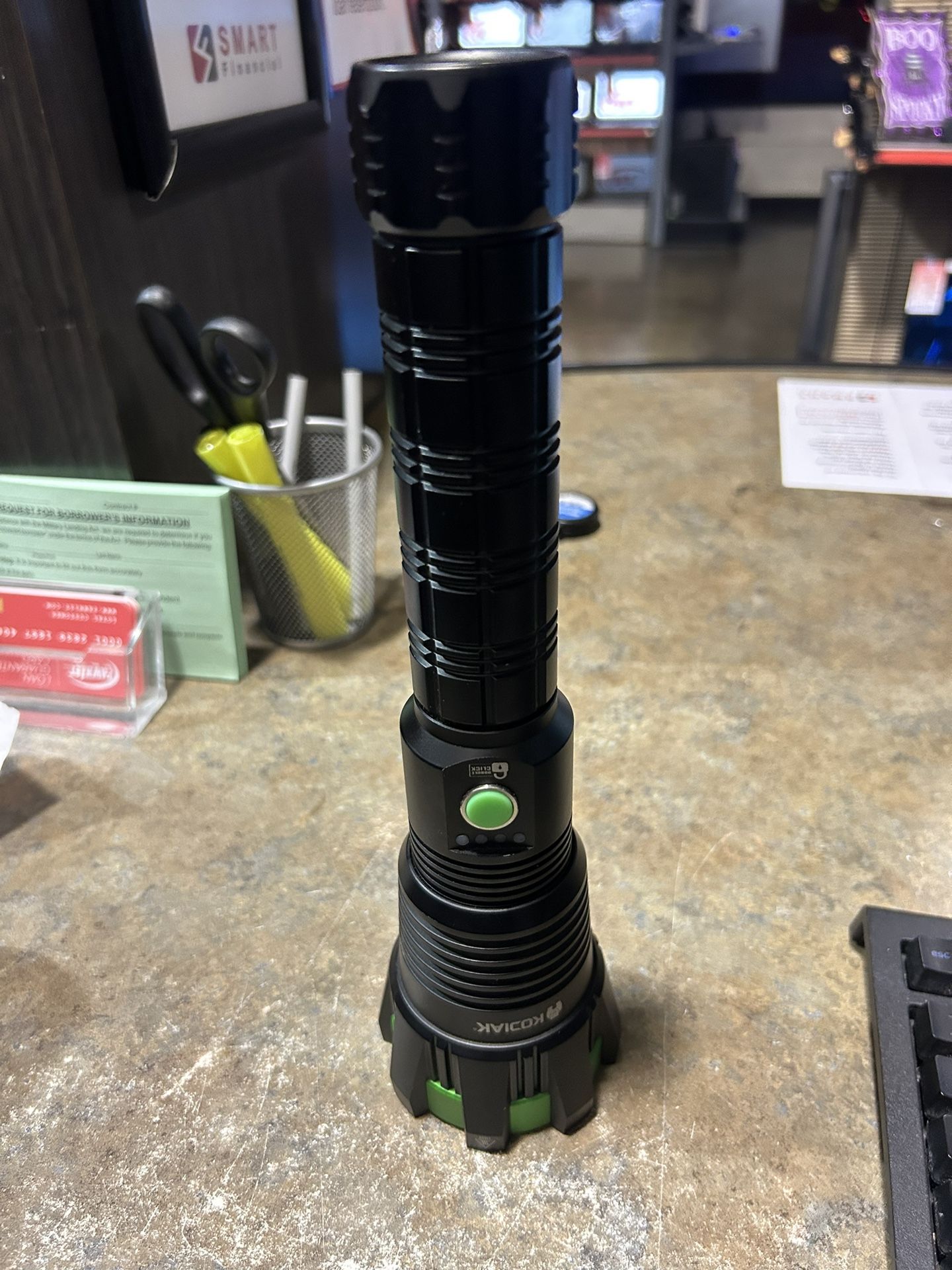 Kodiak Flashlight Kolos (6734/ME) for Sale in Sun City, AZ OfferUp