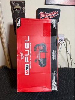 Milwaukee M18 FUEL 18V Lithium-Ion Brushless Cordless Deep Cut Band Saw (Tool-Only)