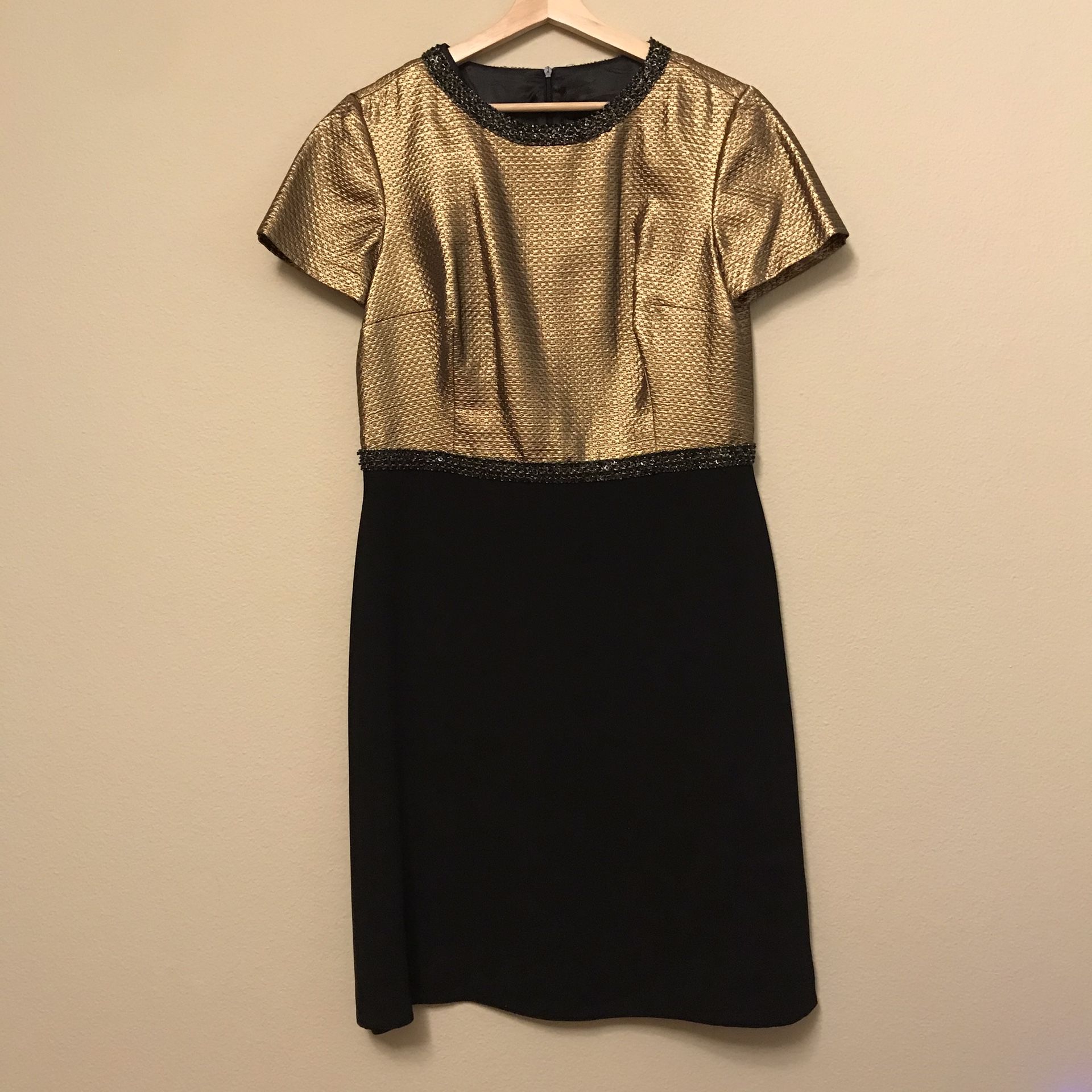 Beautiful Black and Gold Dress
