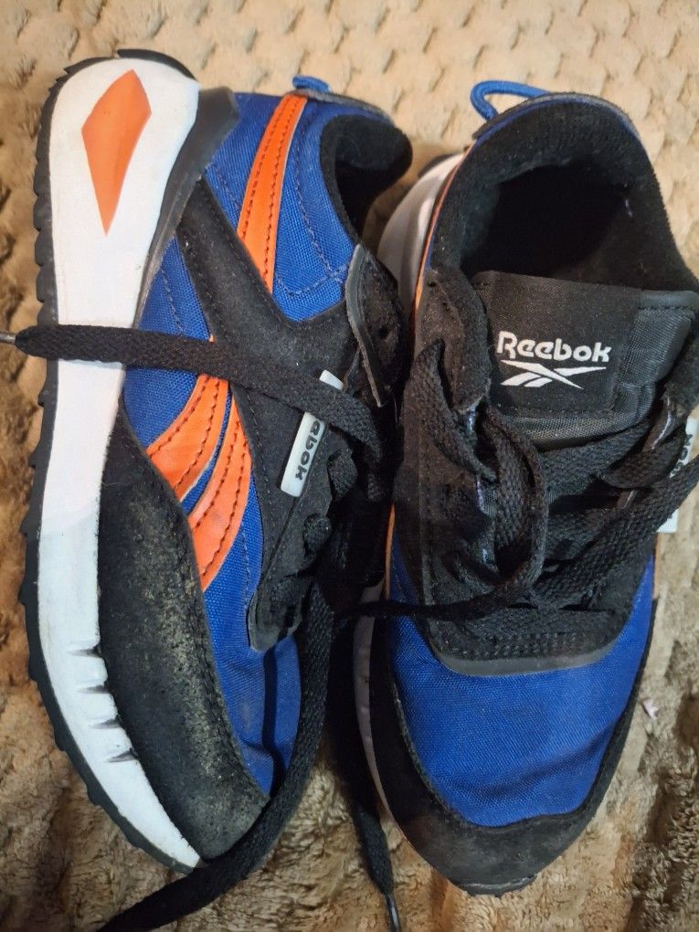 REEBOK